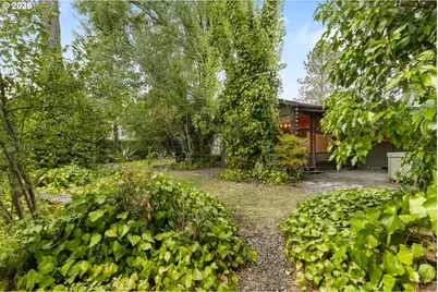 273 Eddy St, Sutherlin, OR 97479 - Photo 41
