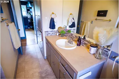 711 SE 101st Ave, Vancouver, WA 98664 - Photo 15