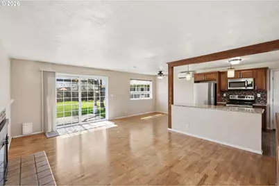 1789 Lawnridge Ave, Springfield, OR 97477 - Photo 7