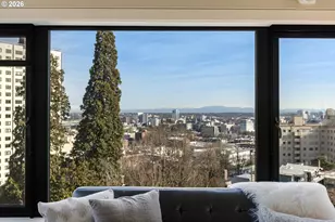 2245 SW Park Pl, Portland, OR 97205 - Photo 13