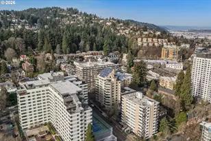 2245 SW Park Pl, Portland, OR 97205 - Photo 47