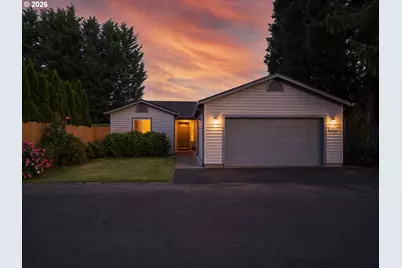 520 E Melody Ln, Newberg, OR 97132 - Photo 3