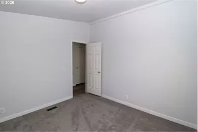 503 S 51st Pl, Springfield, OR 97478 - Photo 31