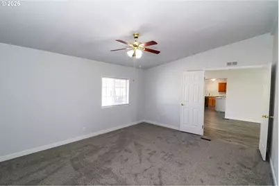 503 S 51st Pl, Springfield, OR 97478 - Photo 23