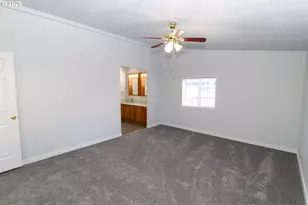 503 S 51st Pl, Springfield, OR 97478 - Photo 23