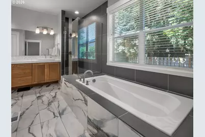 265 NE 36th Ct, Hillsboro, OR 97124 - Photo 19