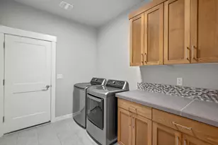 265 NE 36th Ct, Hillsboro, OR 97124 - Photo 31