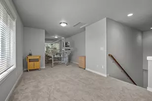 265 NE 36th Ct, Hillsboro, OR 97124 - Photo 33