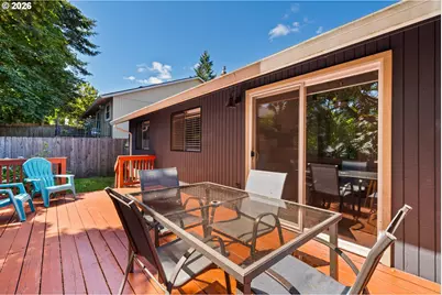 8832 SW 50th Ave, Portland, OR 97219 - Photo 21