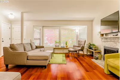 8832 SW 50th Ave, Portland, OR 97219 - Photo 5