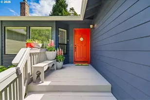 8832 SW 50th Ave, Portland, OR 97219 - Photo 3