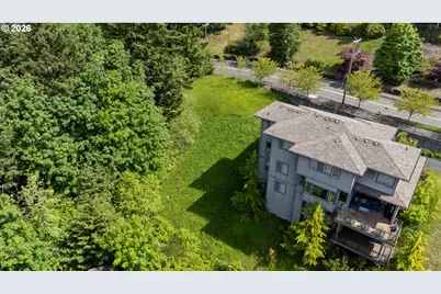 3348 NW Tullamore Ct, Portland, OR 97229 - Photo 7