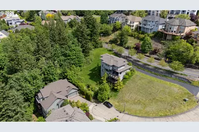 3348 NW Tullamore Ct, Portland, OR 97229 - Photo 17