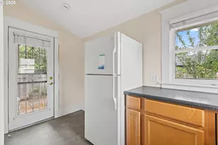 3560 NE Stanton St, Portland, OR 97212 - Photo 13