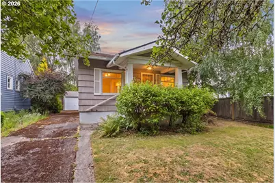 3560 NE Stanton St, Portland, OR 97212 - Photo 1