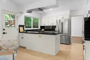 3220 SW 66th Ave, Portland, OR 97225 - Photo 13