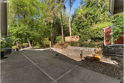 3220 SW 66th Ave, Portland, OR 97225 - Photo 45