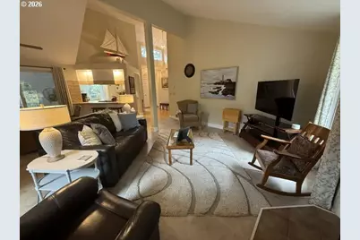 240 11th St, Florence, OR 97439 - Photo 19