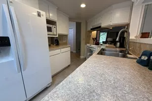 240 11th St, Florence, OR 97439 - Photo 23