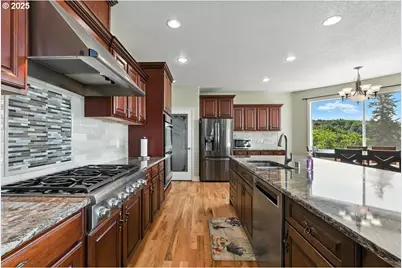 442 Varsity Rd, Kalama, WA 98625 - Photo 11