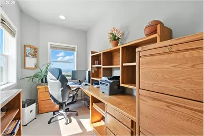 442 Varsity Rd, Kalama, WA 98625 - Photo 35