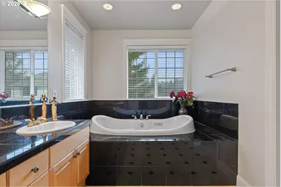 3808 Fairhaven Dr, West Linn, OR 97068 - Photo 27