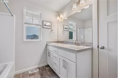 2021 Branch Creek Dr, Longview, WA 98632 - Photo 27