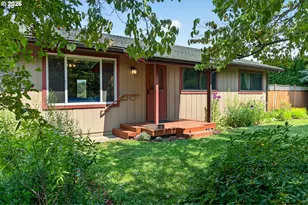 4460 Riordan Hill Dr, Hood River, OR 97031 - Photo 1