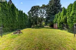 4460 Riordan Hill Dr, Hood River, OR 97031 - Photo 37