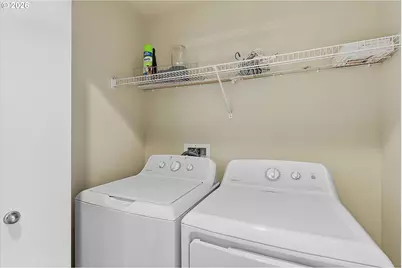7518 N Burlington Ave, Portland, OR 97203 - Photo 27