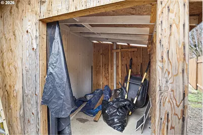 1885 Churchill St, Eugene, OR 97405 - Photo 41