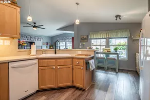 345 Littlebrook Ln, Roseburg, OR 97471 - Photo 11