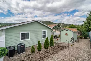 345 Littlebrook Ln, Roseburg, OR 97471 - Photo 35
