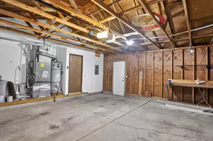 3095 SW 202nd Ave, Beaverton, OR 97003 - Photo 41
