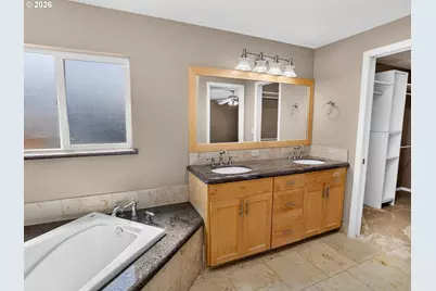 3095 SW 202nd Ave, Beaverton, OR 97003 - Photo 37