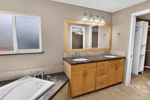 3095 SW 202nd Ave, Beaverton, OR 97003 - Photo 37