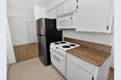 3095 SW 202nd Ave, Beaverton, OR 97003 - Photo 17