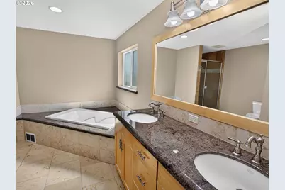 3095 SW 202nd Ave, Beaverton, OR 97003 - Photo 35