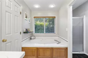 16591 SE Catlyn Woods Dr, Milwaukie, OR 97267 - Photo 19