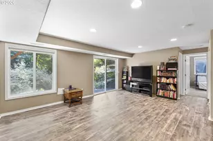 16591 SE Catlyn Woods Dr, Milwaukie, OR 97267 - Photo 23