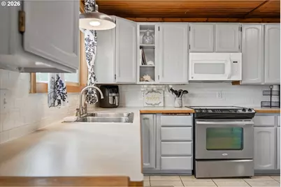 6420 Ferry St, Pacific City, OR 97135 - Photo 9