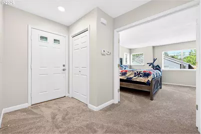 13190 SW Hidden Creek Pl, Portland, OR 97223 - Photo 11