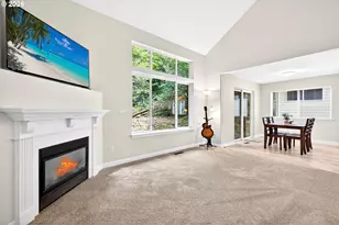 13190 SW Hidden Creek Pl, Portland, OR 97223 - Photo 3