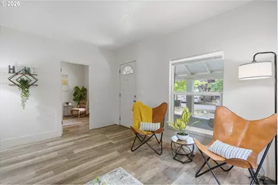 7029 SE 85th Ave, Portland, OR 97266 - Photo 7