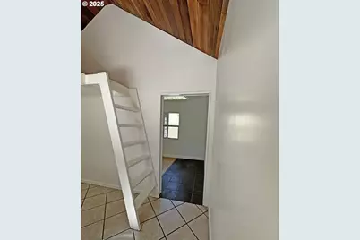 4712 Old Highway 99S, Ashland, OR 97520 - Photo 11