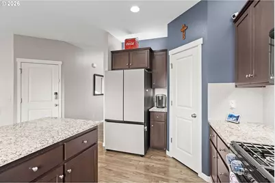 128 Finneys Ave, Molalla, OR 97038 - Photo 9