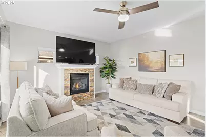 128 Finneys Ave, Molalla, OR 97038 - Photo 13