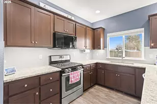 128 Finneys Ave, Molalla, OR 97038 - Photo 7