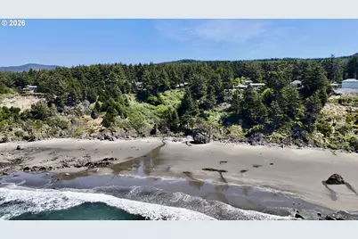 31904 Chantrelle Ln, Gold Beach, OR 97444 - Photo 29