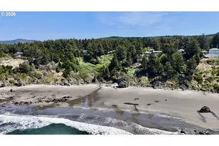 31904 Chantrelle Ln, Gold Beach, OR 97444 - Photo 29